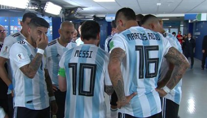Rojo tiết lộ 'bài phát biểu' của Messi giữa trận thắng Nigeria