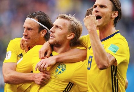 Tip bóng đá 16/11 02:45 Romania vs Thụy Điển: Vé trao tay khách