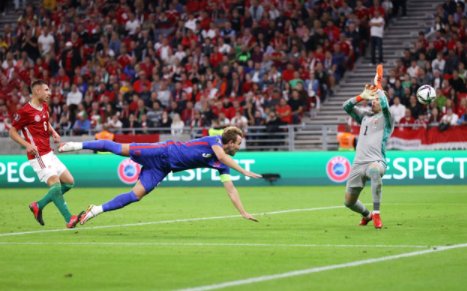 ​​​​​​​Kane sẽ lại ghi bàn để giúp ĐT Anh đánh bại Hungary, qua đó có vé dự World Cup 2022