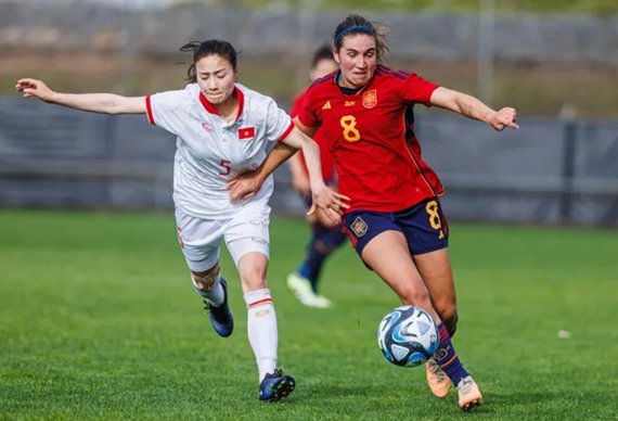 Đội tuyển nữ Việt Nam thua 0-9 trước Tây Ban Nha