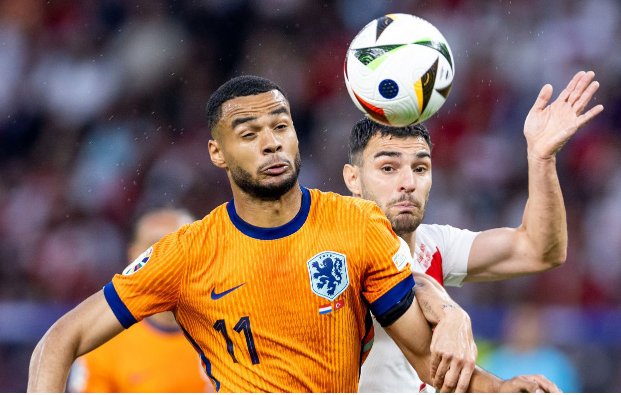 Tip bóng đá 18/11 02:45 Hà Lan vs Lithuania: Vé cho Hà Lan