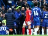 Tiền đạo Chelsea tát đối phương trong cuộc hỗn chiến