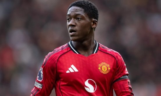 Kobbie Mainoo đang chứng minh được bản thân dưới thời Michael Carrick.